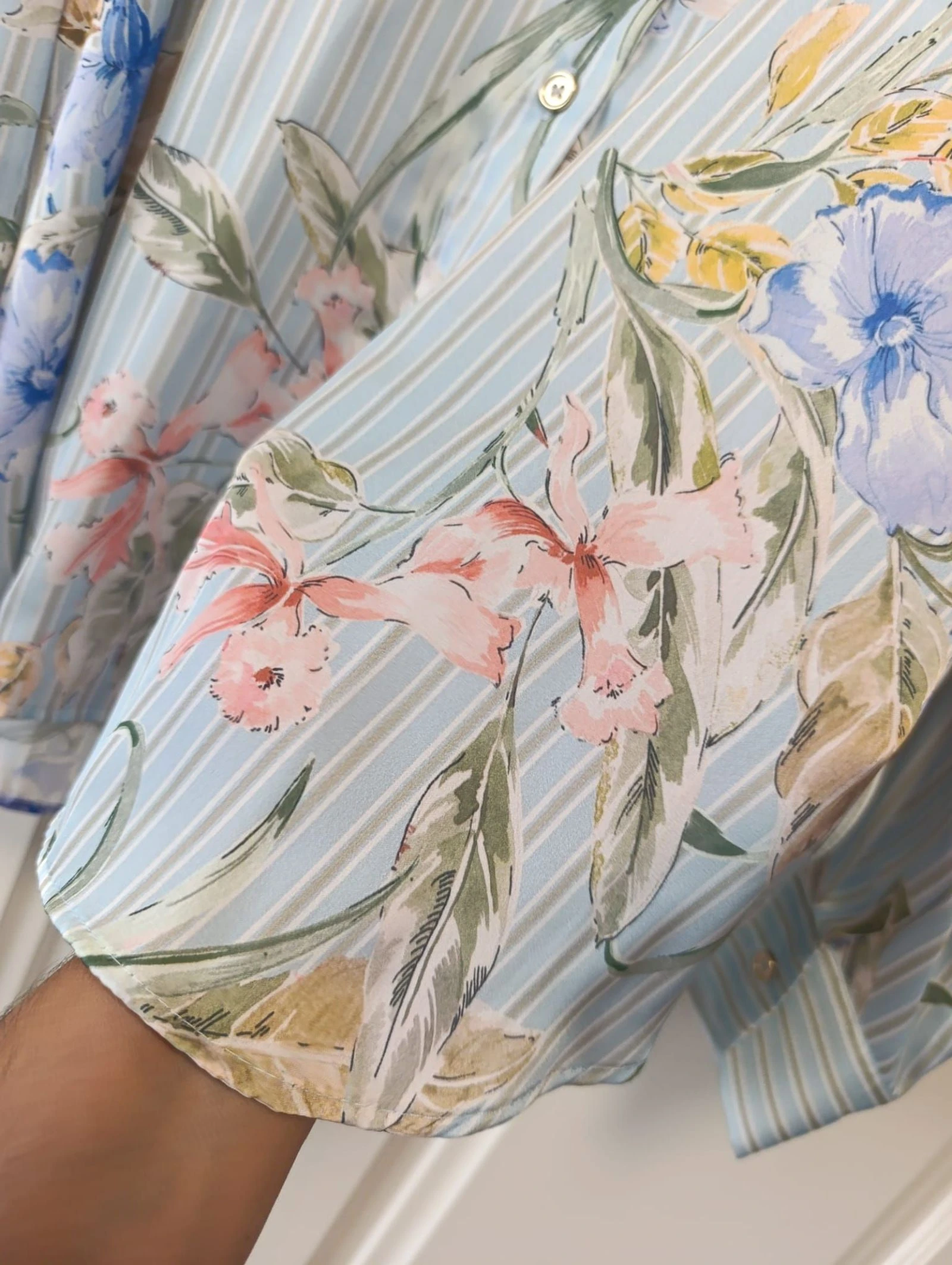 Blusa Zara popelin satinada floral tamanho G – photo 3